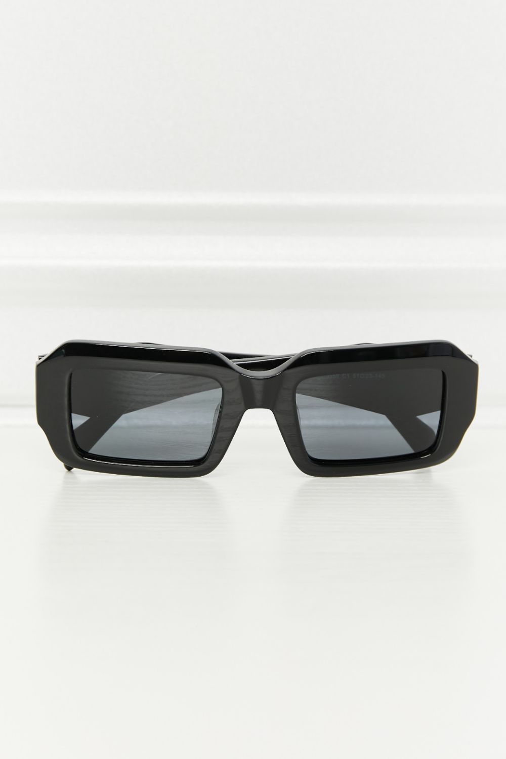 Rectangle TAC Polarization Lens Full Rim Sunglasses - Avek Brand