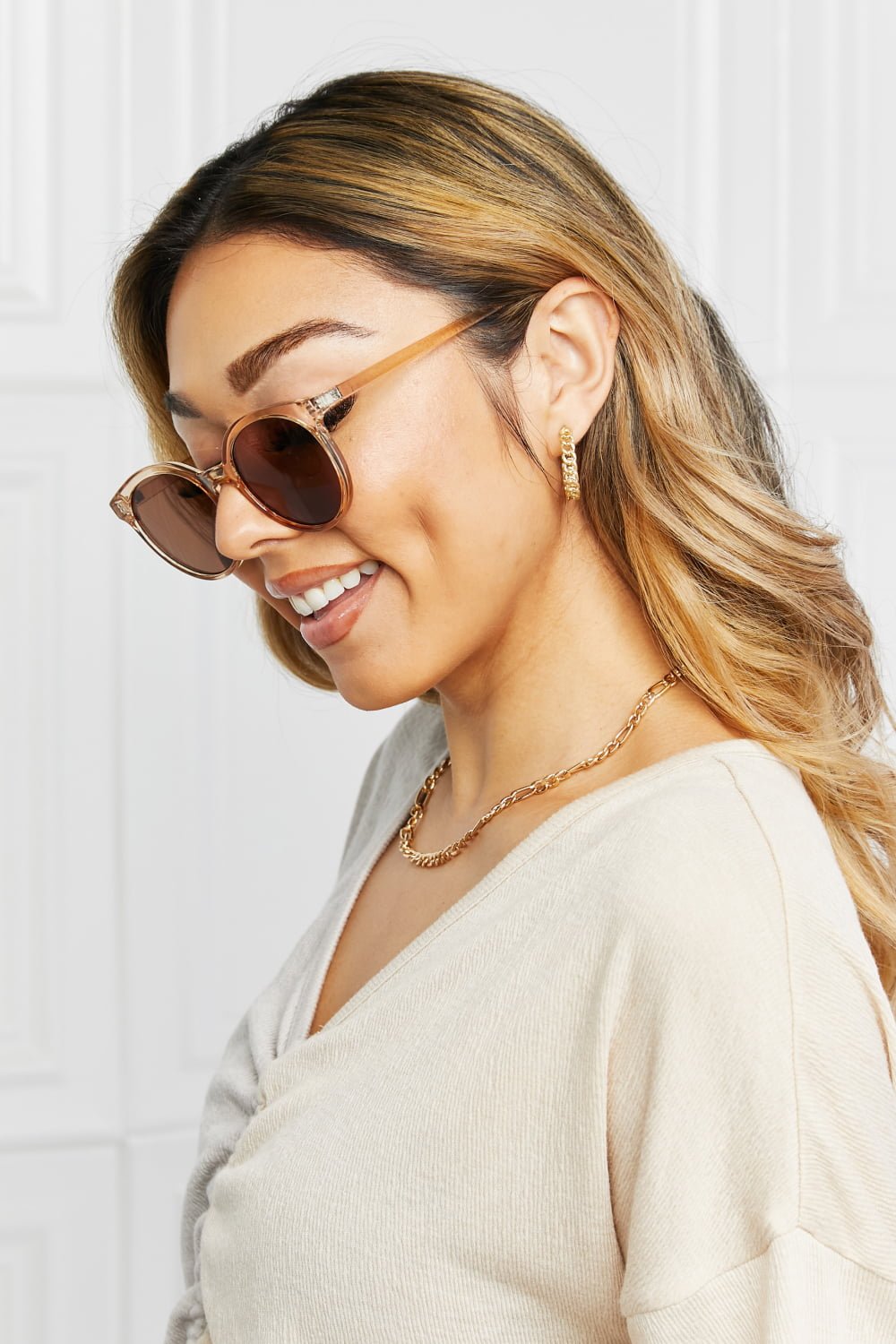 Round Full Rim Polycarbonate Frame Sunglasses - Avek Brand